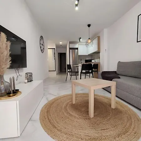 Casa Black & White Daire Torrevieja